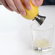 Charger l'image dans la galerie, Manual Household Juice Squeezer Lemon Juicer Fruit Tools Kitchen Gadgets