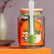 Load image into Gallery viewer, Pickle Jar Fork Pickle Picker Olive Pepper Food Grabber Unique Kitchen Gadgets Pickle Fork with Long Handle for Kitchen Gadgets