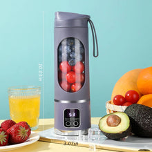 Charger l'image dans la galerie, Portable blender blending fruit smoothie
