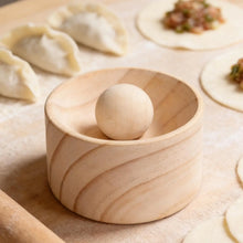 Load image into Gallery viewer, Dumpling Maker Non-Stick Wooden Manual Kitchen Gadgets Dumpling Mold Skin Maker Press tool, dumpling wrappers, kitchen gadgets
